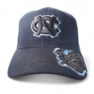 Top of‎ the World Vintage Carolina Tar Heels Fitted Hat OS